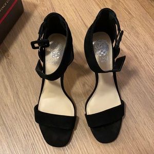 Vince Camuto size 7.5